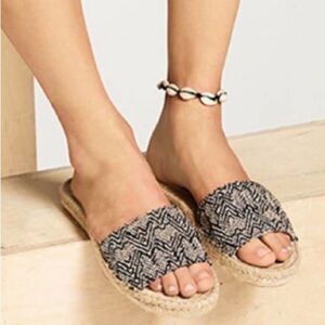 FREE PEOPLE | Beach Front Espadrille Woven Slides Black & Beige NEW Women’s 7